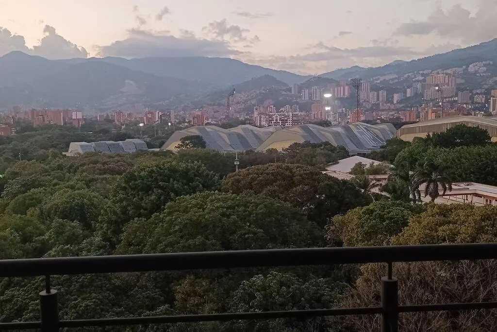 Penthouse Estadio Medellin 0*,  Colombia